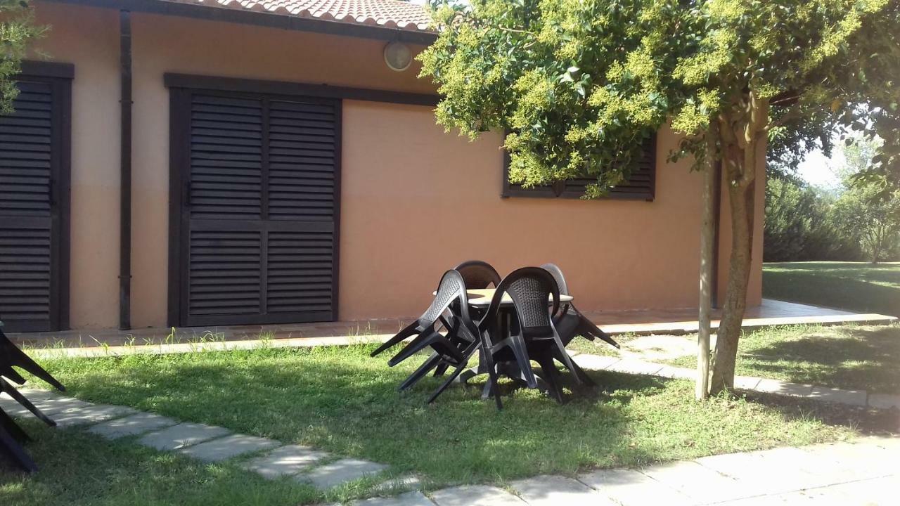 Le Tamerici Hostal Principina Terra Exterior foto