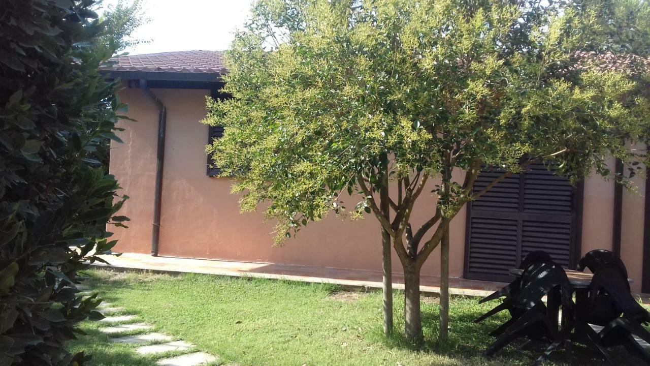 Le Tamerici Hostal Principina Terra Exterior foto